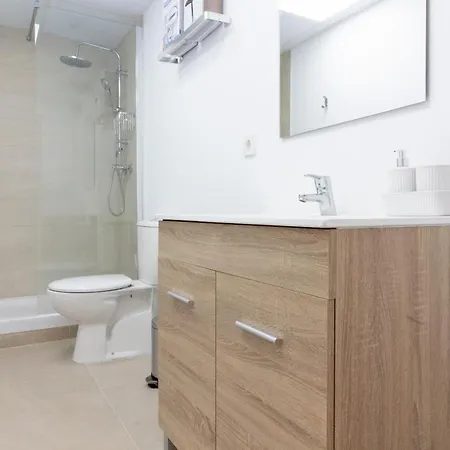 Apartment Global Properties, De 2 Con Terraza Y Vistas Al Mar