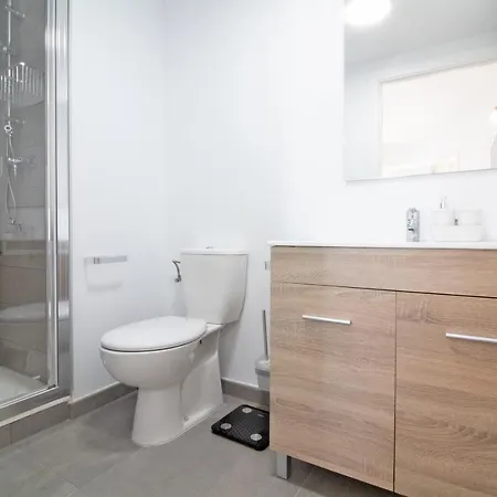 Global Properties, De 2 Con Terraza Y Vistas Al Mar Apartment *